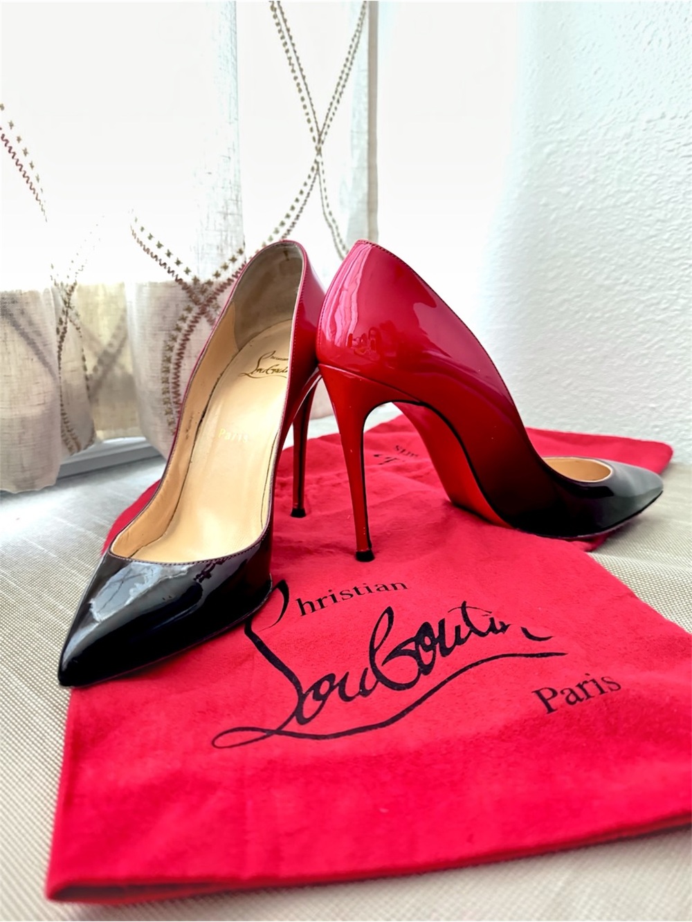 CHRISTIAN LOUBOUTIN Pigalle Red and Black
Heels 100mm